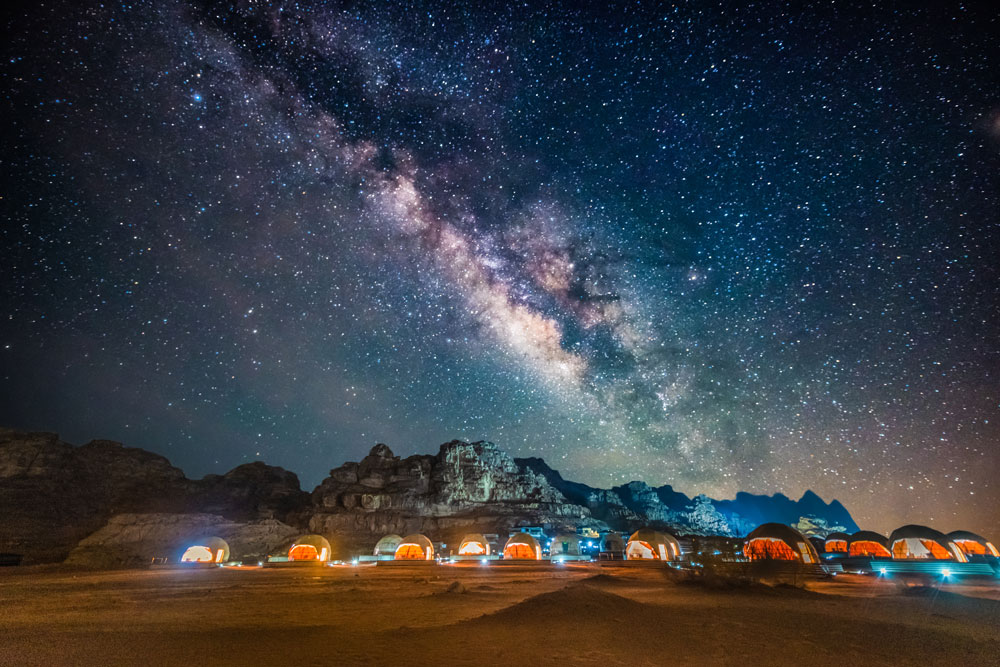 You can even enjoy "glamping" in this breathtaking place. Wadi Rum at nighttime